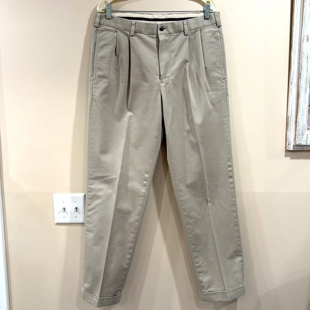🔥Brooks Brothers Light Gray Chinos🔥